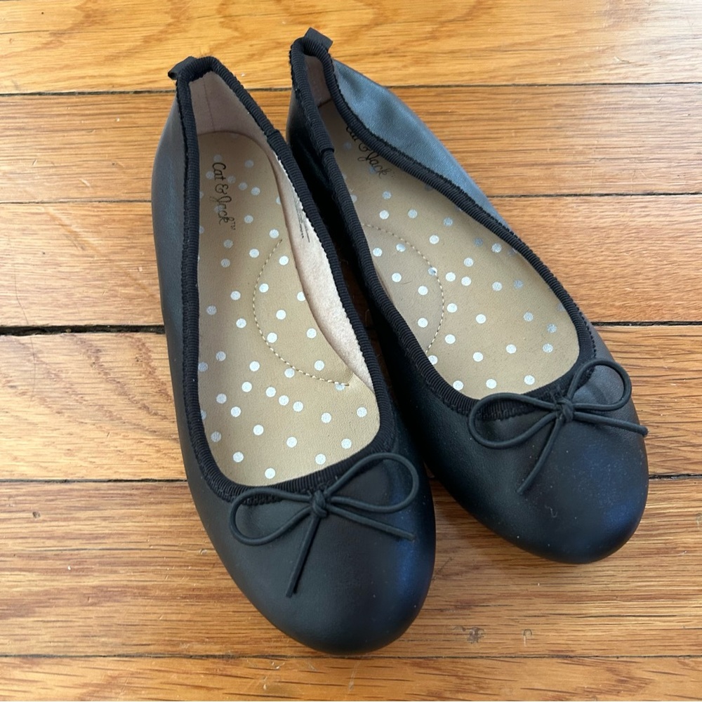 Black Ballet Flats with Bow in Girls size 13